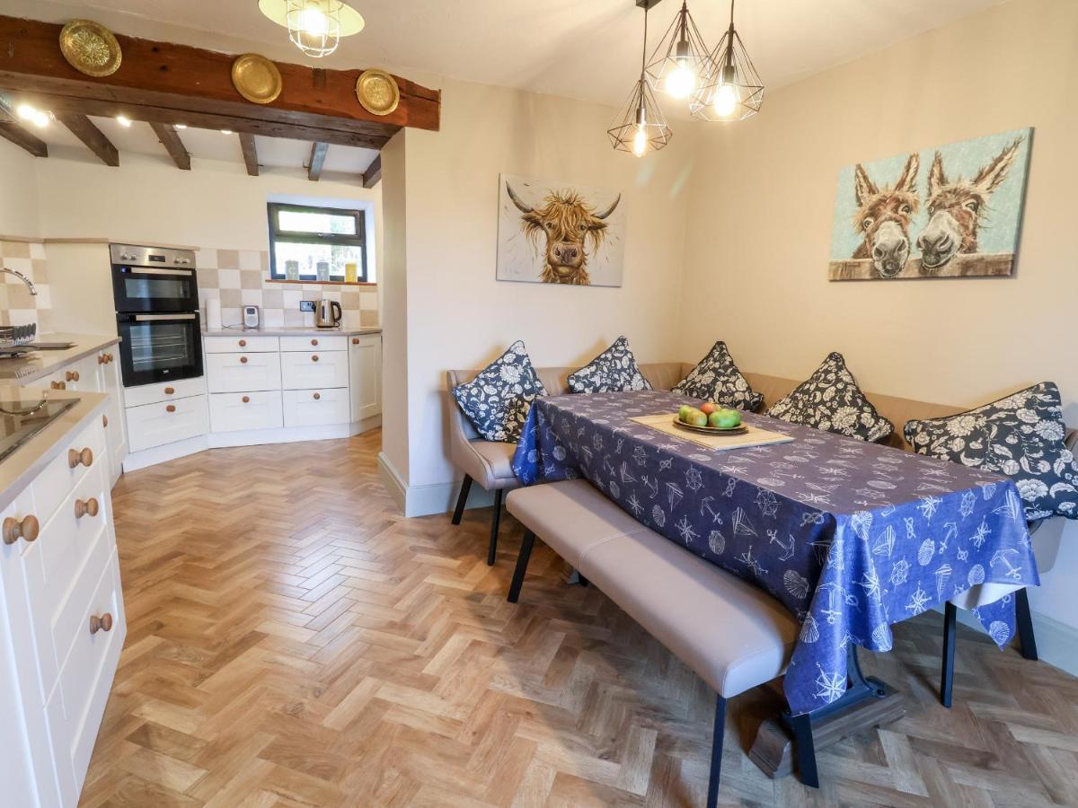 3 Penllan Cottages โฮลีเวล ภายนอก รูปภาพ